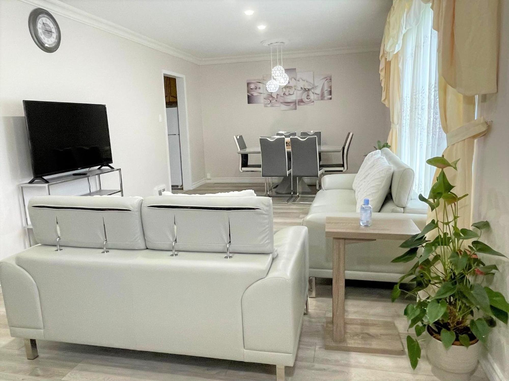 Luxurious Cozy House In Bluffs With Lake View Villa Toronto Buitenkant foto